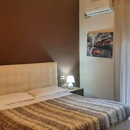 Hotel Dolci Ricordi à Bari Extérieur photo