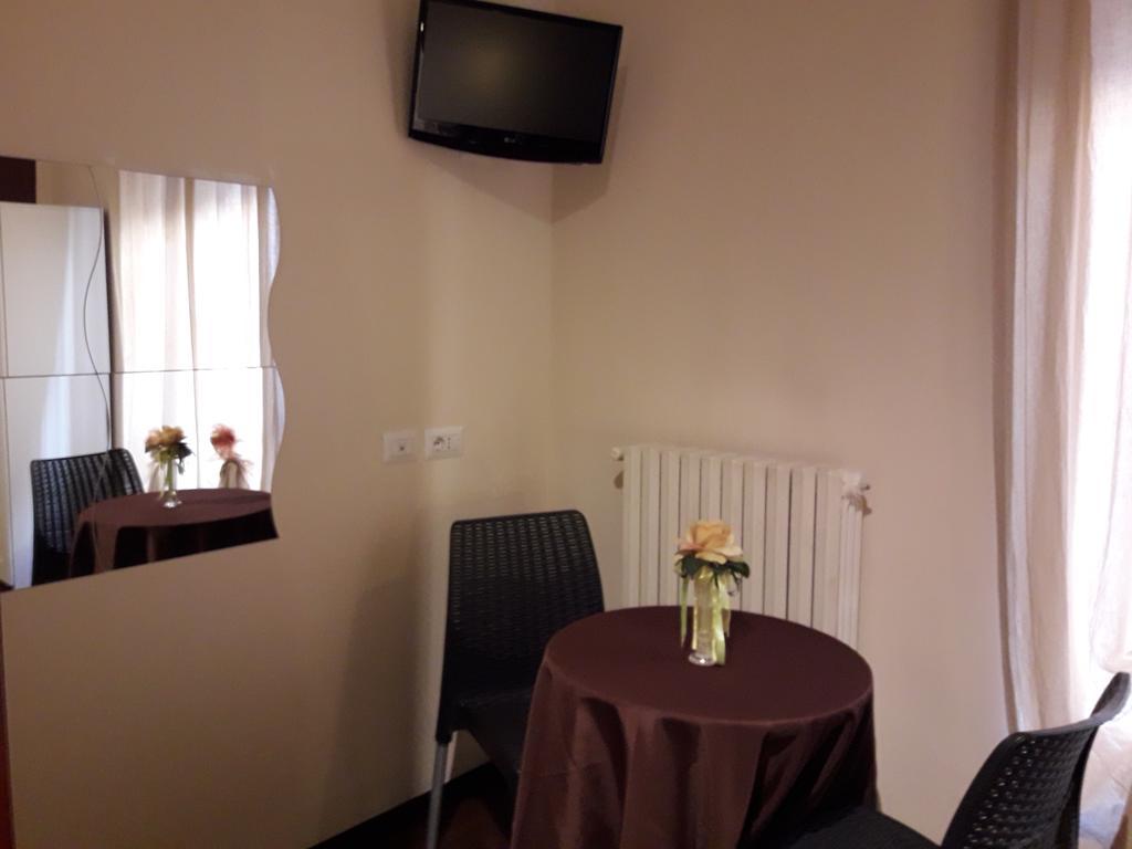 Hotel Dolci Ricordi à Bari Extérieur photo